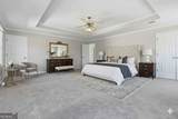660 Belgrave - Photo 19