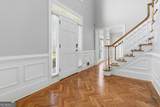 660 Belgrave - Photo 7