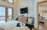 1083 Synacia Drive - Photo 49