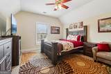 447 Walnut Street - Photo 16
