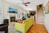 447 Walnut Street - Photo 4