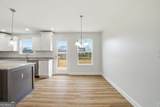 22 Lyndsey Drive - Photo 17