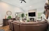 103 Royal Way - Photo 15
