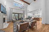 1041 Holts Ferry - Photo 9
