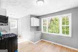 8211 Thompson Street - Photo 15