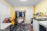 311 College Street - Photo 39
