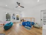 2327 Meadowvale Drive - Photo 38