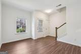 565 Broadview Place - Photo 3