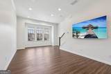 565 Broadview Place - Photo 7