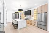 2067 Fontainbleau Drive - Photo 4