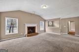 205 Pineknoll Court - Photo 8