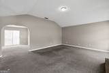205 Pineknoll Court - Photo 9
