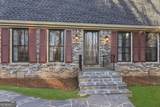 2037 Stoneleigh Drive - Photo 3