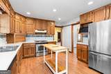 1070 Carpenter Lane - Photo 12