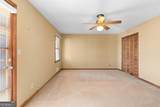 1070 Carpenter Lane - Photo 18