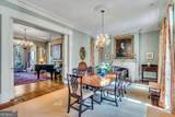 211 Charlton Street - Photo 13