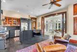 211 Charlton Street - Photo 18