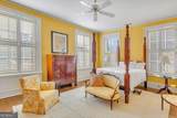 211 Charlton Street - Photo 25