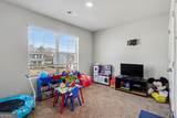 411 Toronto Circle - Photo 10