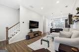 629 Broadview Place - Photo 8