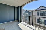 595 Broadview Place - Photo 60