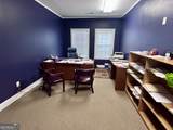 500 Lanier Avenue - Photo 5