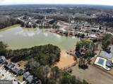 2035 Lakeside Circle - Photo 3