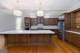 1421 Hedgewood Lane - Photo 10