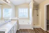 305 Bradford Court - Photo 18
