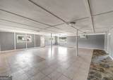 131 South Jackson - Photo 2