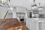 1027 Hunters Trace - Photo 16