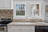 304 Jackson Street - Photo 10