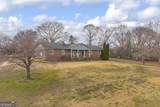 2299 Memorial Road - Photo 10
