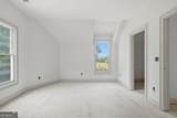 270 Windsor Drive - Photo 32