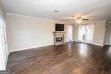 1820 Snow Hill Court - Photo 9