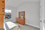 217 Oaklawn Park - Photo 24