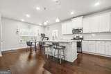833 Jensmith Avenue - Photo 6