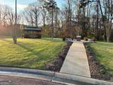 315 Emily Park - Photo 32