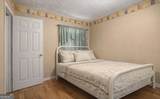 978 Grant Terrace - Photo 10