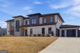 556 Versailles Drive - Photo 40