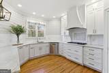 8010 Wakehurst Place - Photo 22