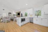 5905 Greenbrier Road - Photo 11