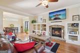 1885 Shoal Creek Boulevard - Photo 4