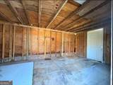 17 Collins Road - Photo 14