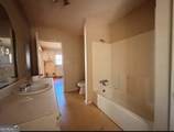 17 Collins Road - Photo 5