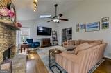 1059 Della Street - Photo 15