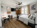 2448 Hillboro Circle - Photo 10