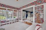 1289 Oxford Road - Photo 6