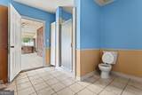 160 Hall Street - Photo 13