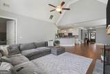 313 Somersby Drive - Photo 7